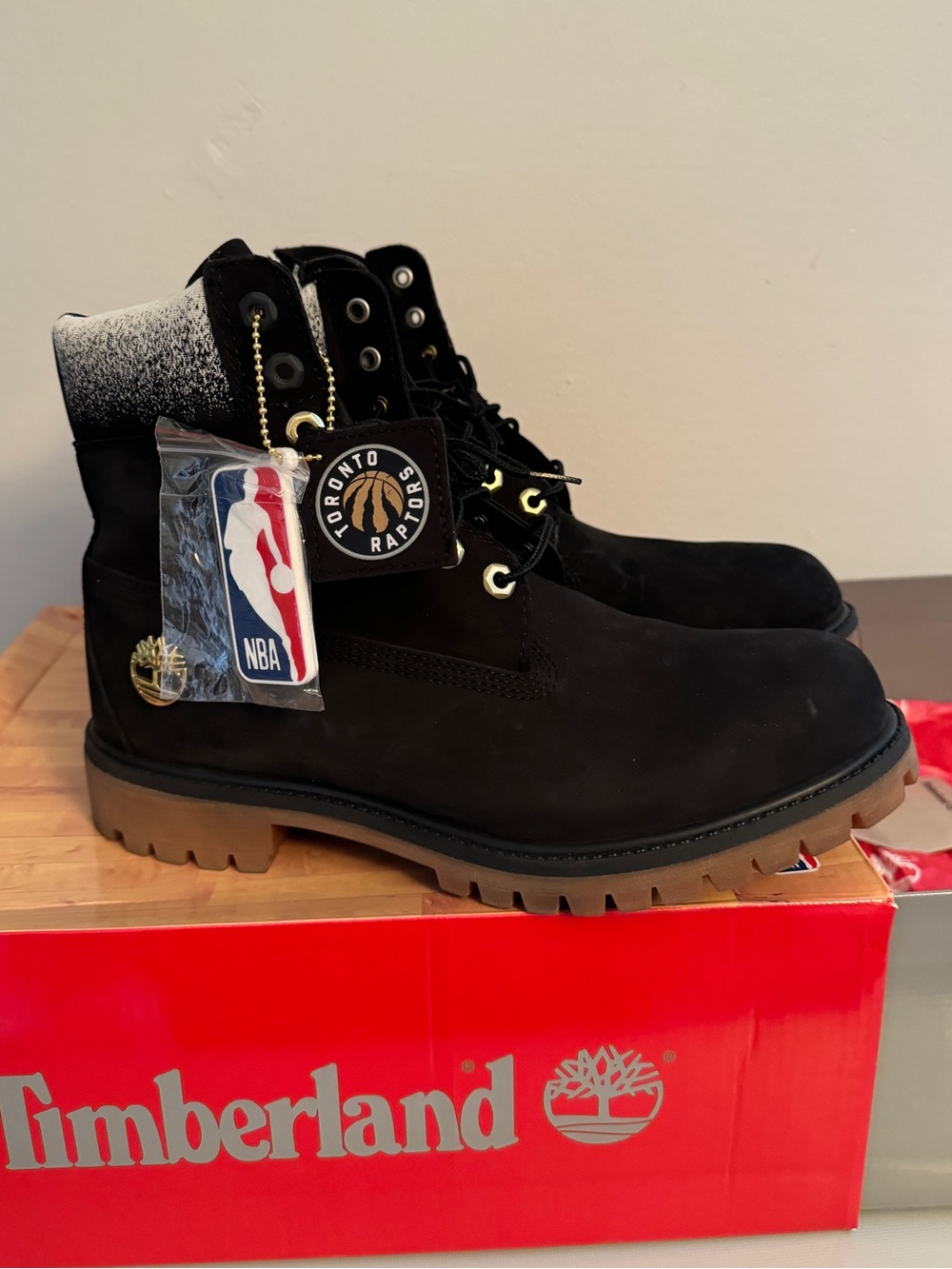 Timberland Men's Boots NBA
Toronto Raptors Edition Men's Size 9